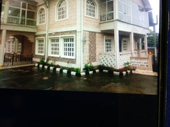 Prime 4-Bedroom Family Residence for Sale in Federal Quarters, Buea