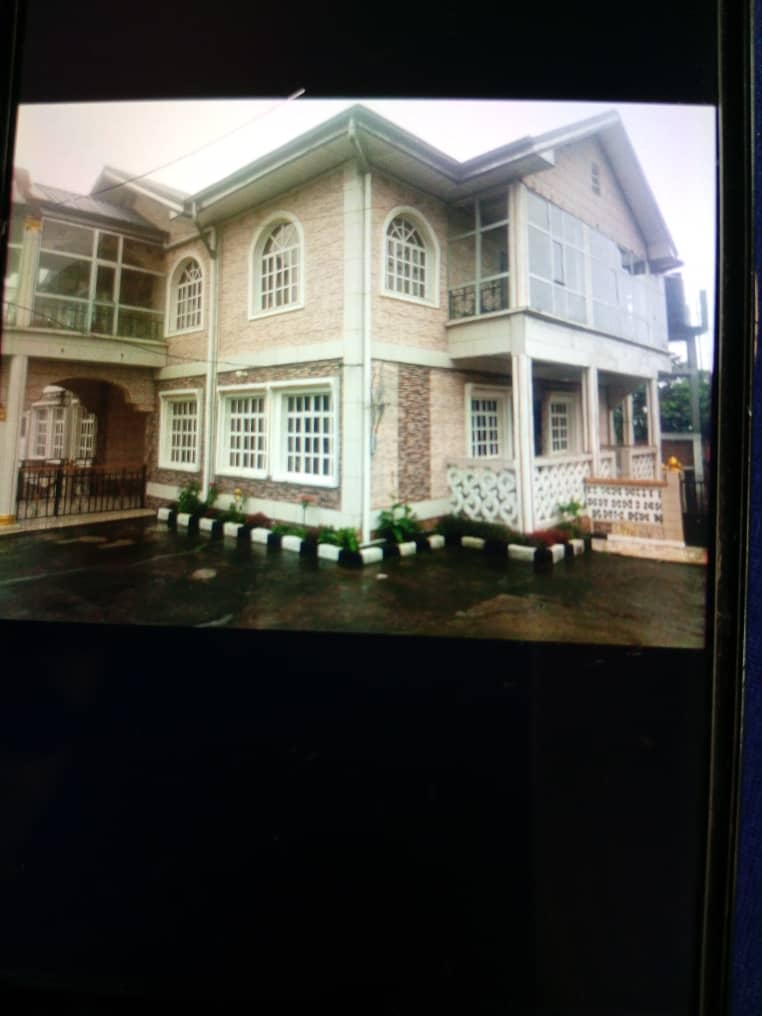 Prime 4-Bedroom Family Residence for Sale in Federal Quarters, Buea