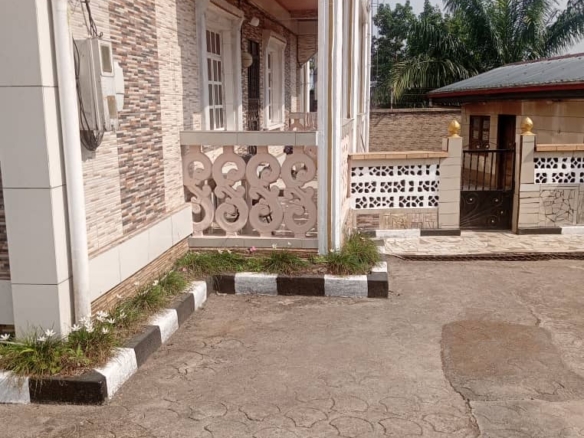 Prime 4-Bedroom Family Residence for Sale in Federal Quarters, Buea