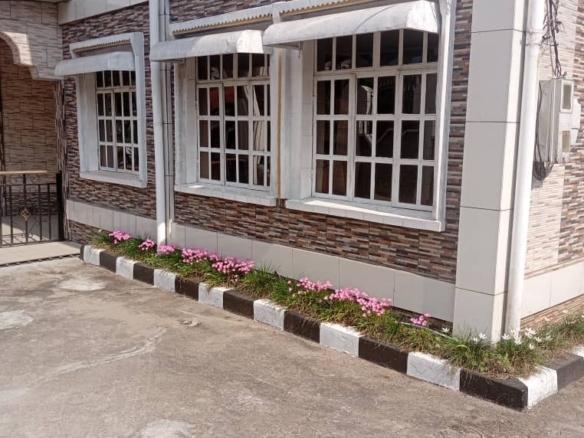 Prime 4-Bedroom Family Residence for Sale in Federal Quarters, Buea